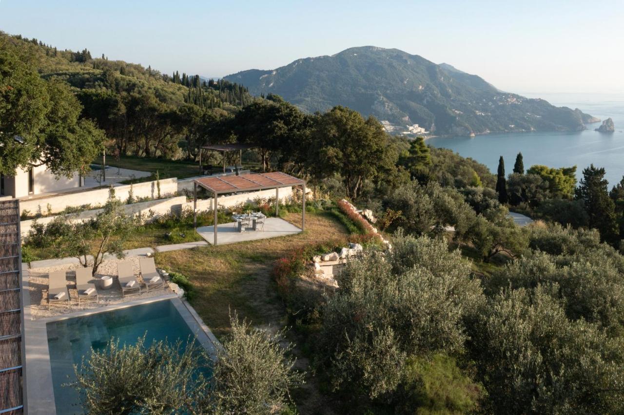 Paloubi Estate Villa Sinarades Bagian luar foto